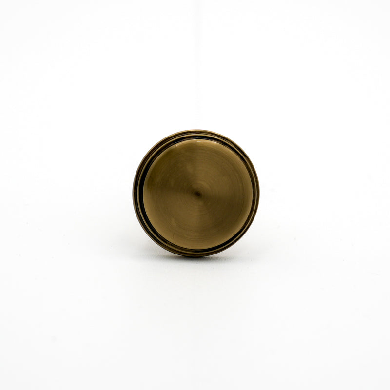 Dark Antique Brass Detailed Edge Circle Knob