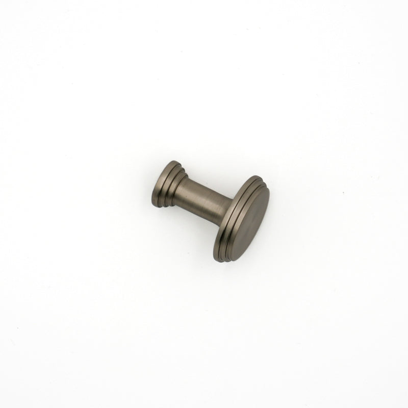 Antique Pewter Detailed Edge Circle Knob