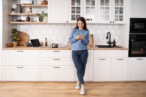 Modern white kitchen showing how to Pick the Perfect Knobs and Pulls