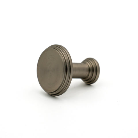 Antique Pewter Detailed Edge Circle Knob